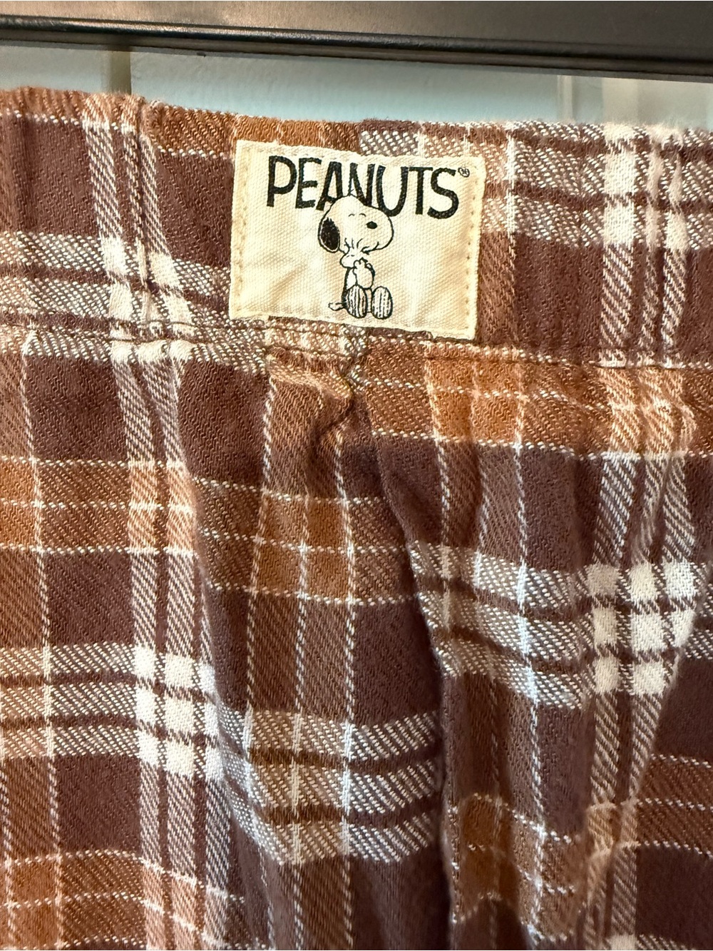 Peanuts Brown "It's the Great Pumpkin" Pajama Set - Picture 9 of 11